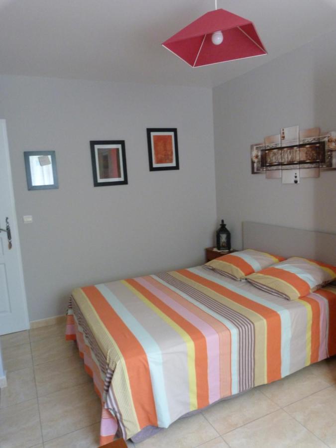 Bed and Breakfast Chez Patrick Roujan Exterior foto