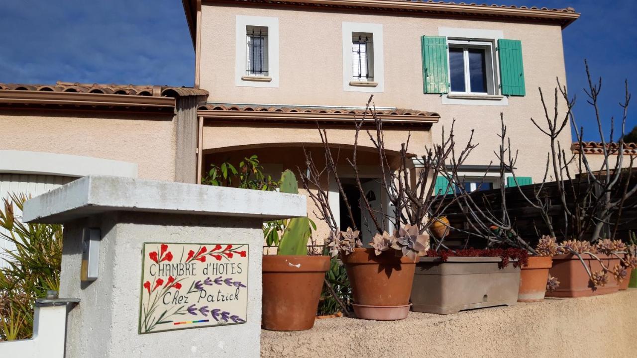 Bed and Breakfast Chez Patrick Roujan Exterior foto